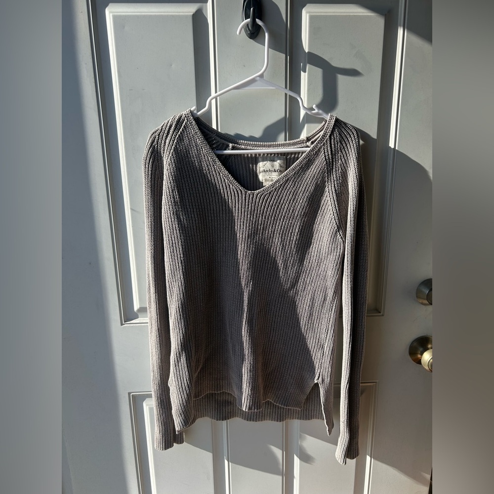 Cotton On Gray V-Neck Sweater